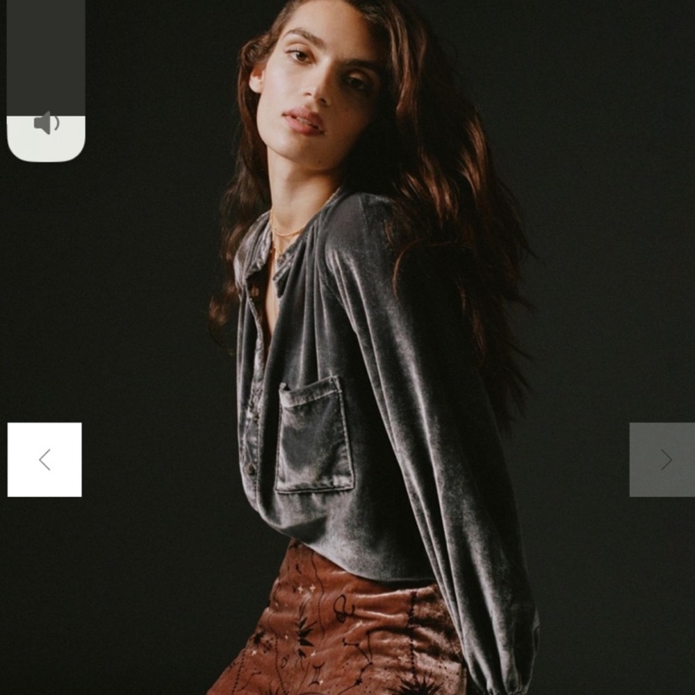 Pilcro puff sleeve grey velvet blouse